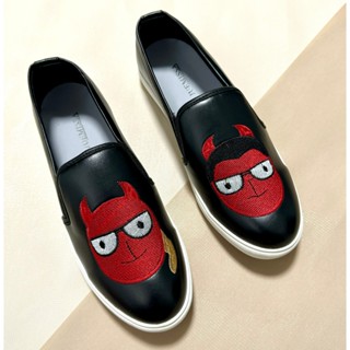 GIÀY LƯỜI NAM, GIÀY SLIP ON HỌA TIẾT MẶT QUỶ, CHẤT LIỆU DA PU BỀN ĐẸP