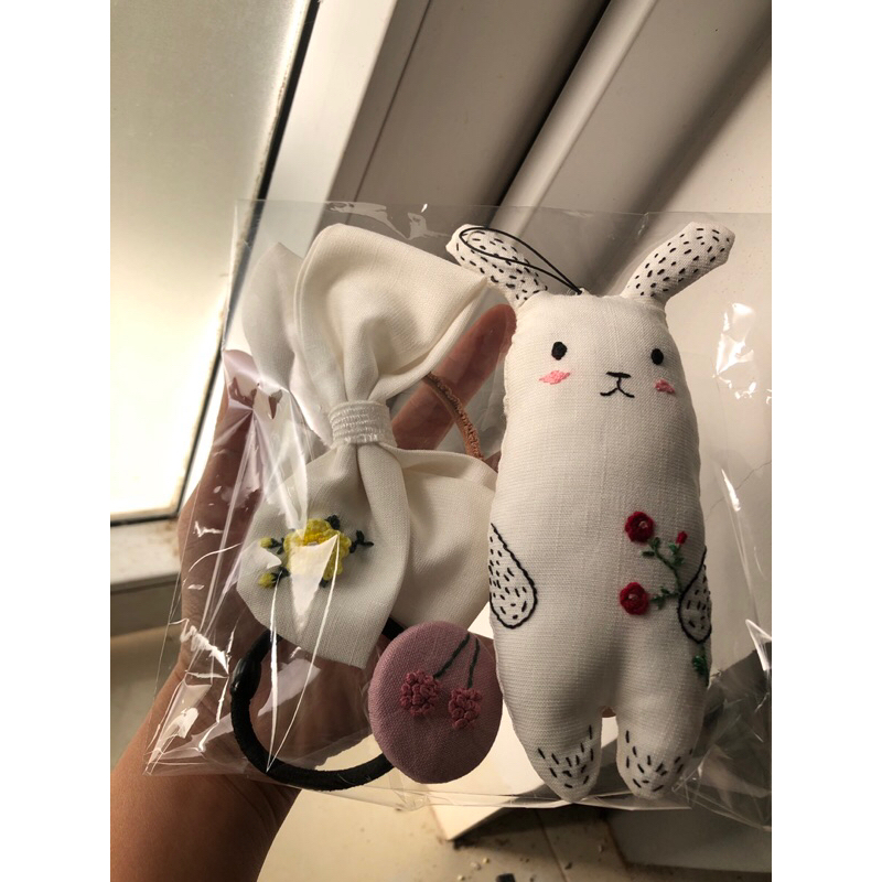 Gấu bông thêu tay handmade độc lạ