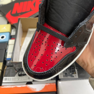 Giày Air Jordan 1 Patent Bred
