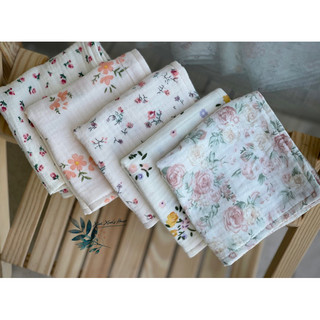 Khăn tay vải Muslin chính phẩm hoạ tiết Vintage (100%handmade)