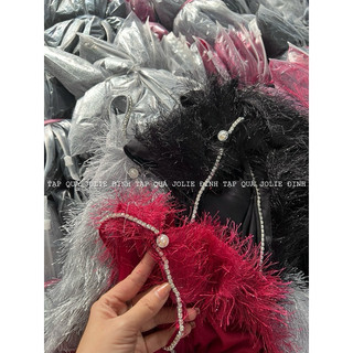 ĐẦM CỔ YẾM NƠ LÔNG VŨ HÀNG THIẾT KẾ