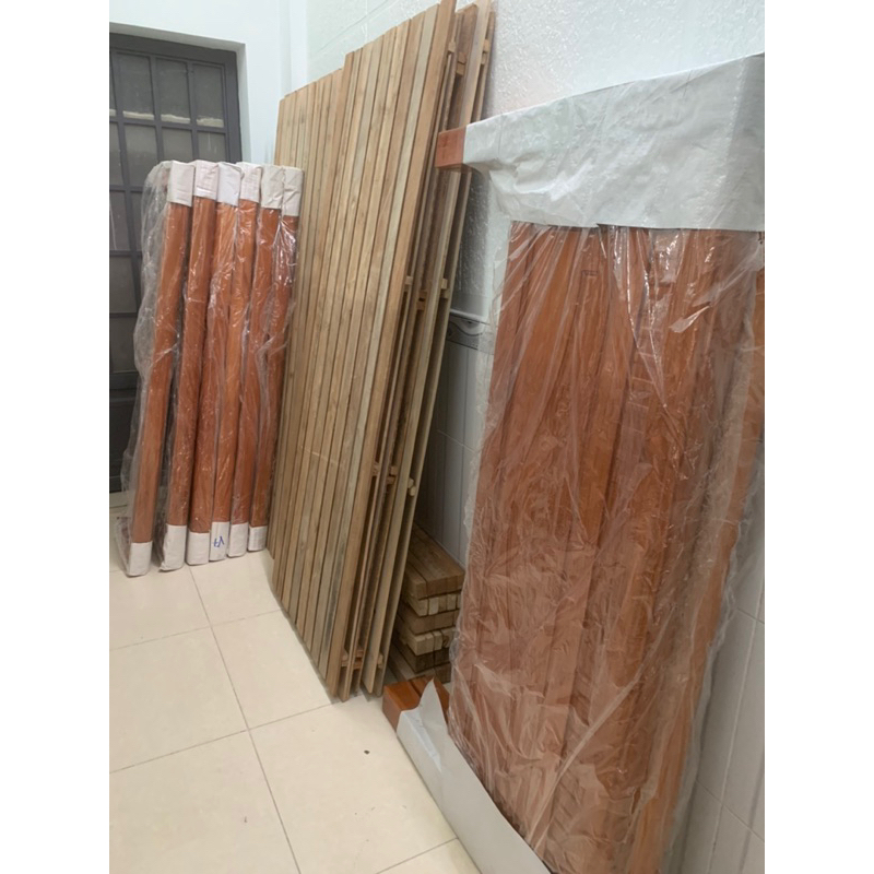 Giường gỗ giá rẻ