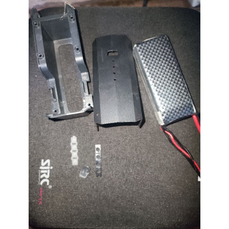 combo 1 vỏ pin + 1pin flycam f11s