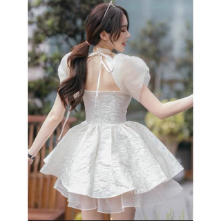 ĐẦM CỔ YẾM LAI TẦNG XOÈ