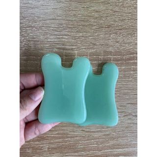 ngọc vuông cạo gió cữu đới