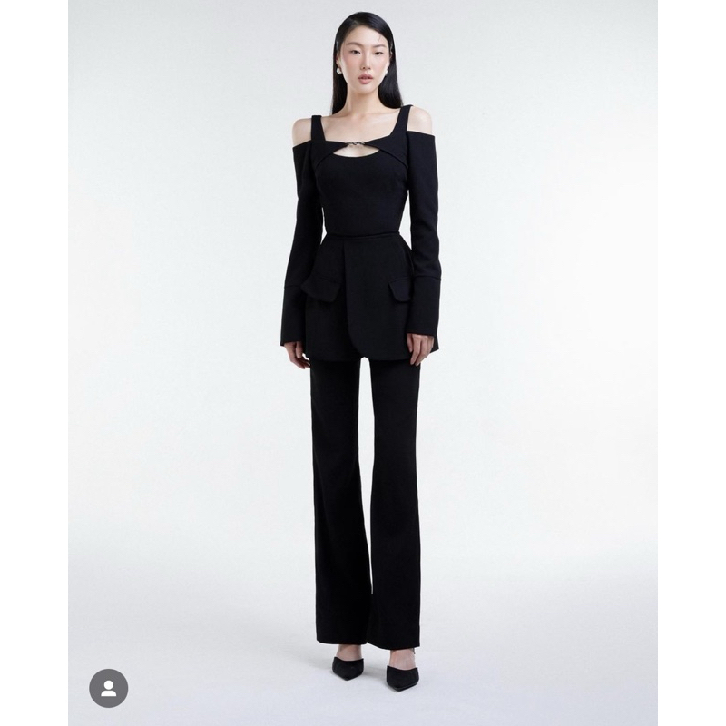 Áo đen trioji size L