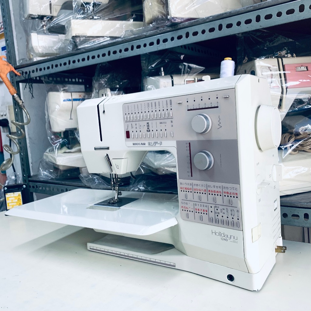 MÁY MAY GIA ĐÌNH ĐA NĂNG RICCAR