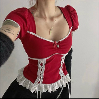 áo coquette đỏ viền xô dáng peplum