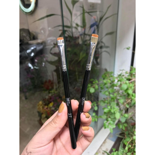 Cọ Tém Mày IT Brushes for Ulta Cao Cấp CỌ TÉM CHÂN MÀY