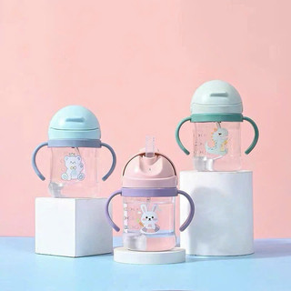 Bình tập uống nước có quai cầm cho bé, bình có van chống sặc.