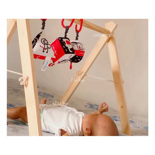 Chuông gió đồ chơi hình khối treo xe đẩy, kệ chữ A cho bé.