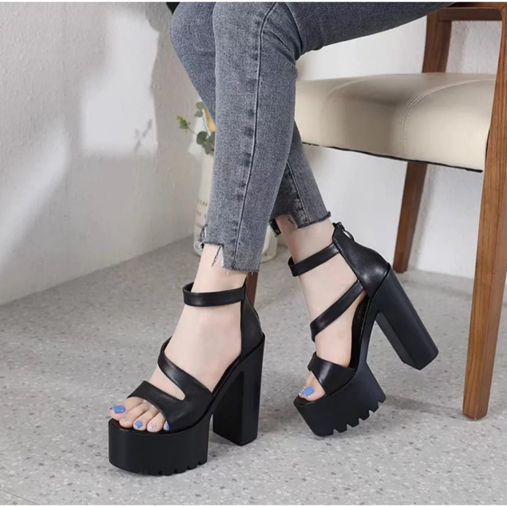Giày CG quai kiểu 14p phối khoá H22