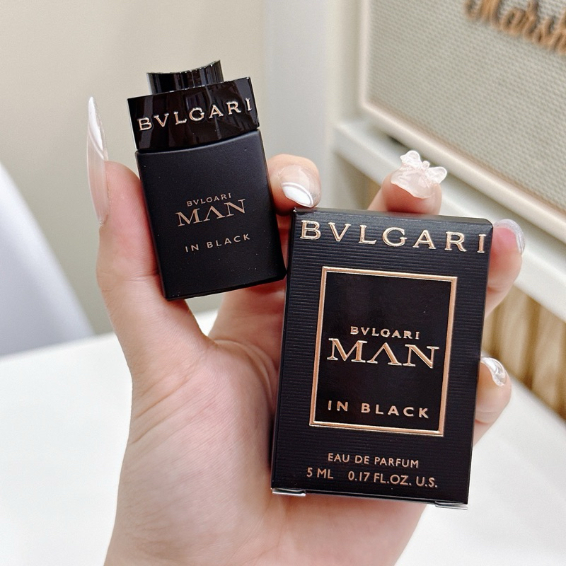 Nước hoa nam Man In Black Eau De Parfum 5ml