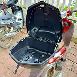 Thùng Đựng Đồ Gắn Đuôi Xe Máy TD01 - TB