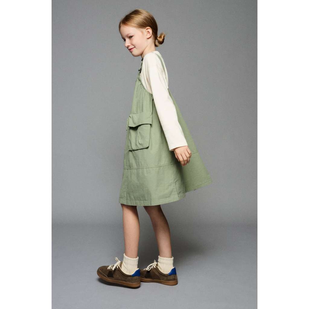 Đầm yếm Za.ra năng động, xinh xắn cho bé gái size 13-14Y