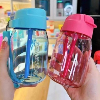 Bình nước Mini Lohas có ống hút dành cho trẻ em Tupperware