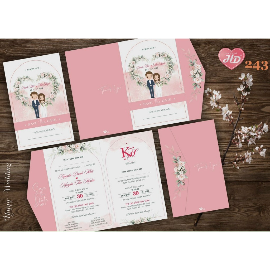 Thiệp cưới hồng chibi