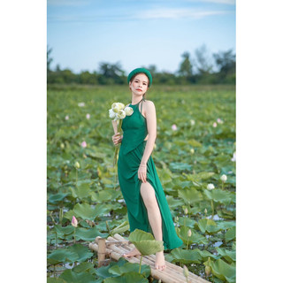 Yếm chụp Sen