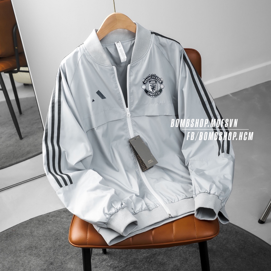 Áo Khoác Gió Bomber Thời Trang 2 lớp logo MU - BOMBSHOP [JKT262]