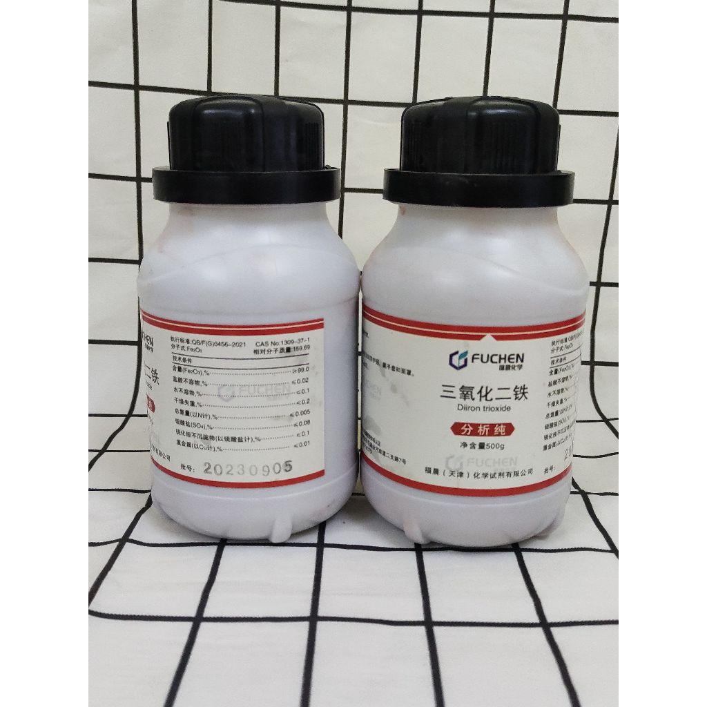 Hóa chất Iron(III) Oxide (Fe2O3, AR, Chai 500G, Fuchen, Cas 1309-37-1)
