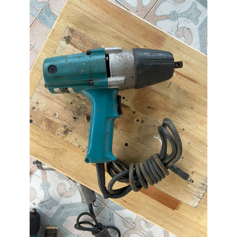 bulong MAKITA , Hitachi