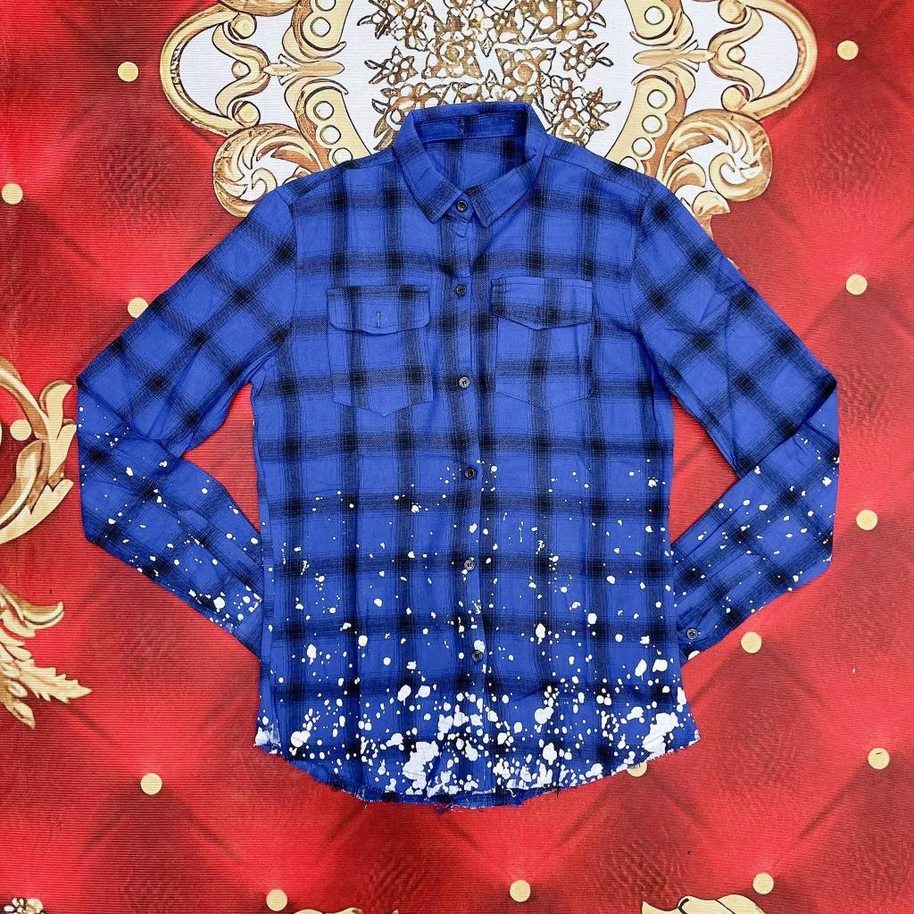 Sơ mi kẻ xanh vẩy sơn rách dưới , Sơ mi kẻ xanh Super có size 40kg-75kg , Ảnh thật tự chụp Đông Home