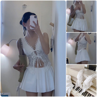 Set áo crop trắng ren cột dây ngực + chân váy xoè