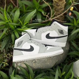 Giày air jordan 1 mid ‘smoke grey’ 554724-092 tại sneaker daily