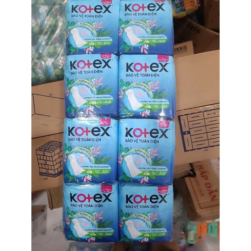 Lốc 8 gói Băng vệ sinh Kotex dày  Khô Thoáng Mặt Lưới Lụa Hóa Maxi có cánh gói 8 miếng x 23cm