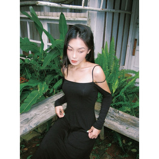 Đầm Black Queen