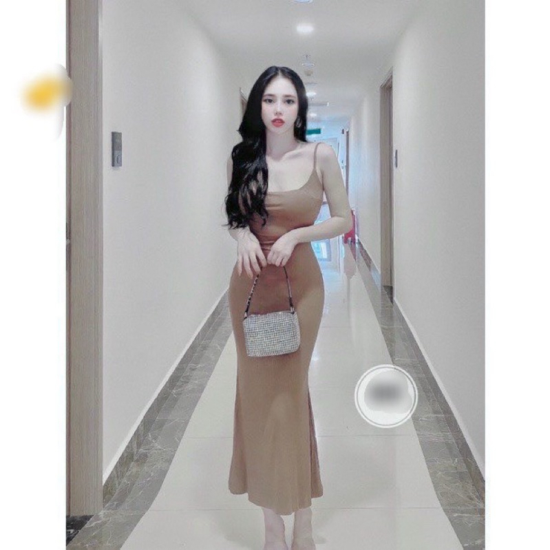 đầm thun lụa 2 dây hở lưng có mút ngực dáng dài