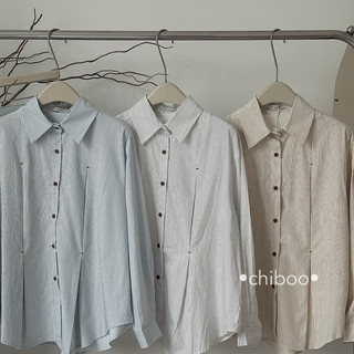 Áo sơ mi kẻ xếp ly basic