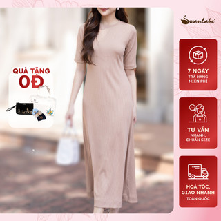 SWANLAKE | Đầm trơn dáng dài xẻ tà ôm body vải thun gân cổ tròn tay ngắn, 2 màu đen nâu da thanh lịch - D11218LW01