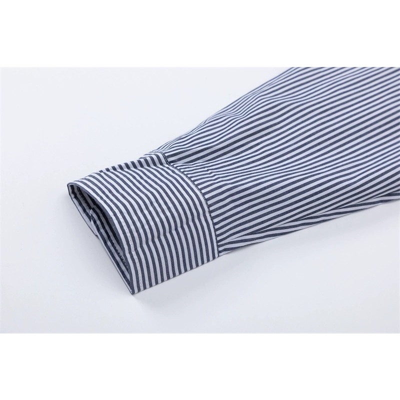 Áo Sơ Mi Unisex Nam Nữ Cực Đẹp In Họa Tiết Chữ Nguệc Ngoạc Sau Lưng | BigBuy360 - bigbuy360.vn