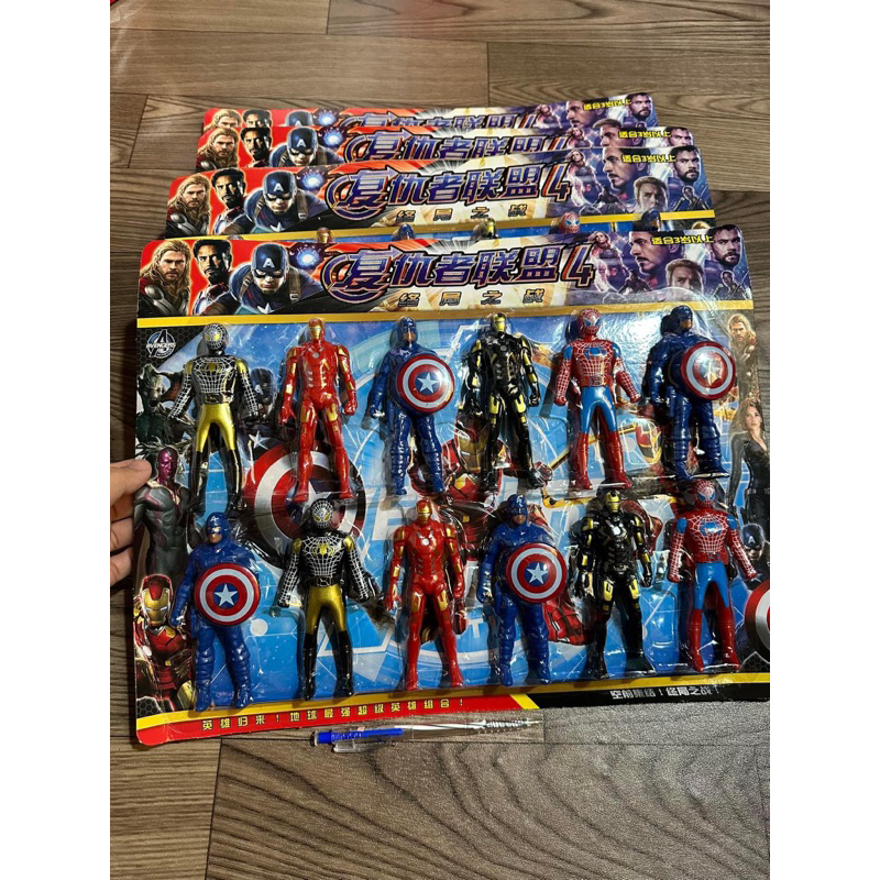 Vỉ siêu nhân anh hùng 12 siêu nhân cho bé trai