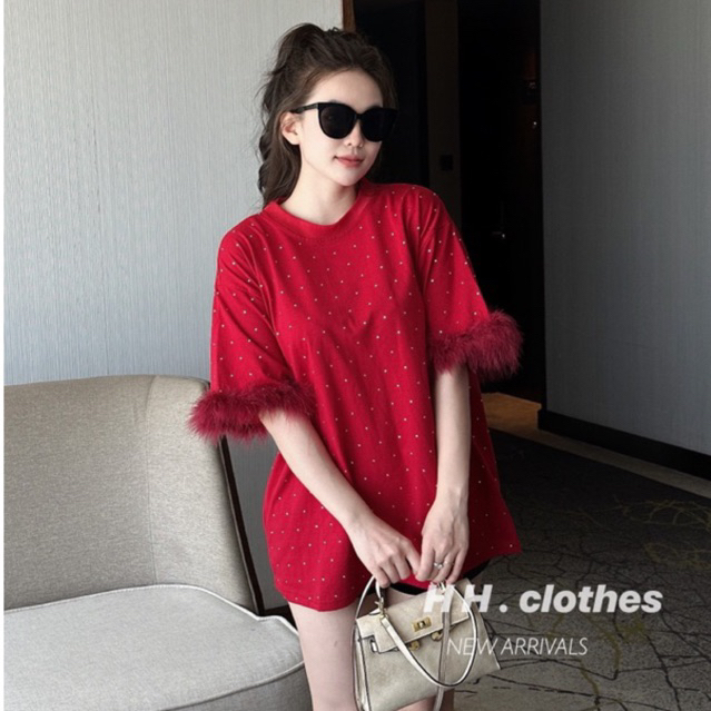 Áo Đính Đá Bling nhung hàng QC đẹp viền lông vũ form rộng dáng áo suông