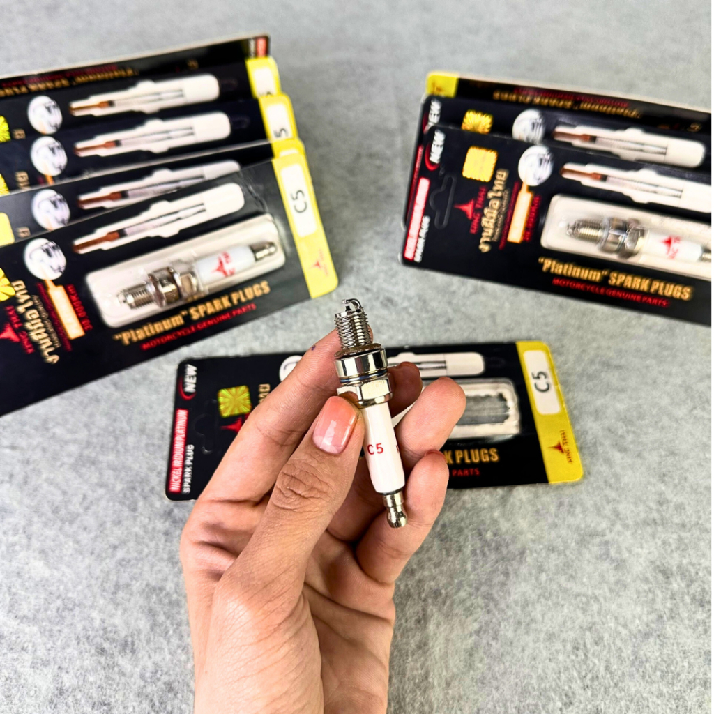 Bugi xe máy bạch kim Platinum Thái Lan chân ngắn c5 đánh lửa động cơ