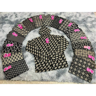 Áo khoác chống nắng nữ ngắn chất umi poly mẫu hoa văn