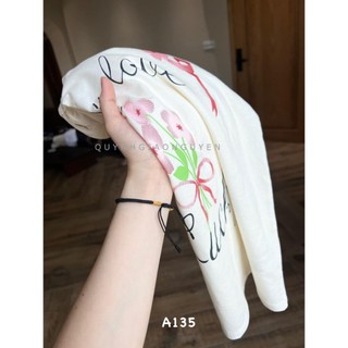 Áo phông nữ trắng all in love