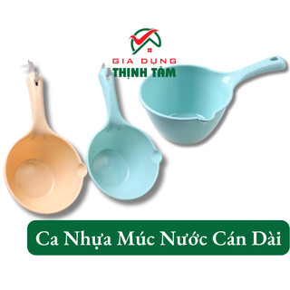 Gáo múc nước, ca nhựa múc nước cán dài