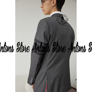Vest  Ghi 4 Vạch Đen