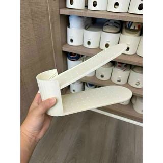 Kệ để giày dép thông minh