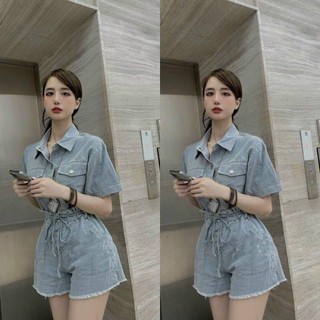 Set bộ chất Jean Áo Sơ Mi Túi & Quần Ngắn Ống Rộng Phối Nút Nhẹ Nhàng Xinh Xắn