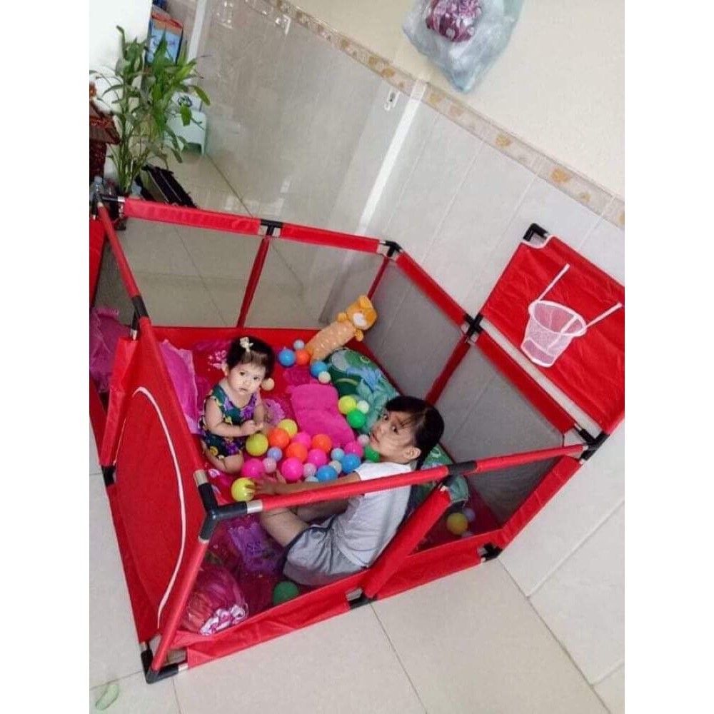 Quây bóng nhà bóng hình vuông khung inox chắc chắn cho bé.