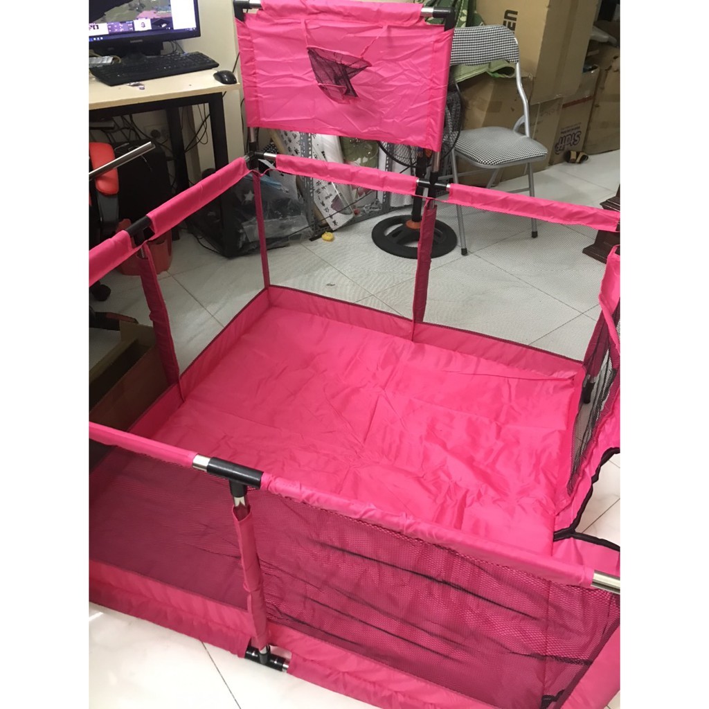 Quây bóng nhà bóng hình vuông khung inox chắc chắn cho bé.