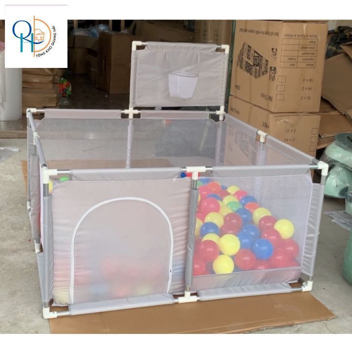 Quây bóng nhà bóng hình vuông khung inox chắc chắn cho bé.