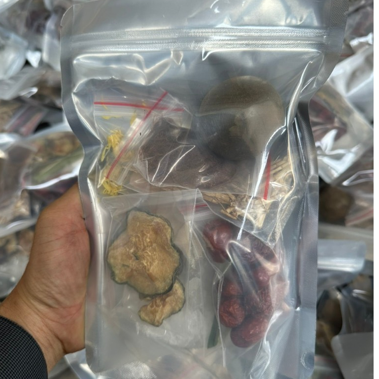 Gói Nguyên liệu nấu Sâm bí đao - la hán quả Gói 350g