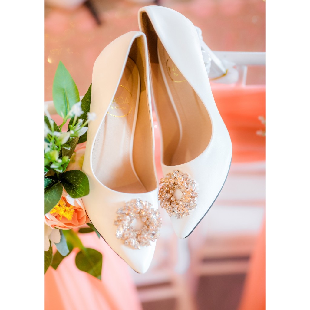 Giày Cao Gót Nagashoes Mũi Nhọn Đính Vòng Đá 9CM NAC153