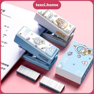 Máy dập ghim bấm gim học sinh mini màu trong có móc khóa nhiều hình cute bấm giấy tặng 400 ghim teeci mc006
