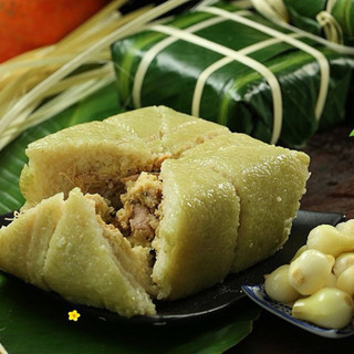 [HCM]Bánh chưng chuẩn vị Bắc 1kg- 1,5kg ship hoả tốc Sài Gòn